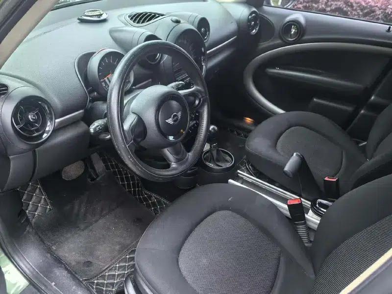 2011 MINI 1.6L ONE — миниатюра 8