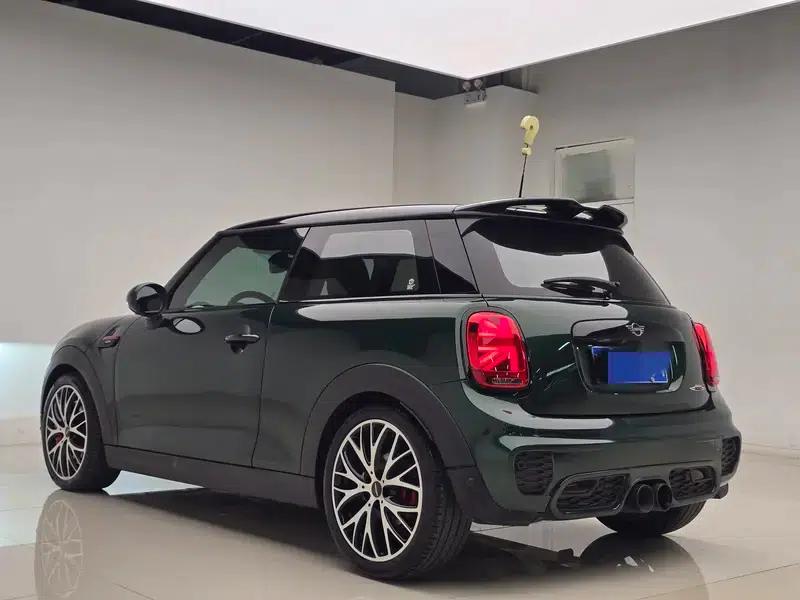 MINI 2019 2.0T COOPER S Artist — миниатюра 5