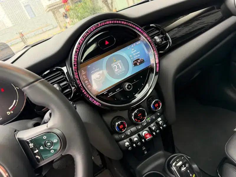 MINI 2023 1.5T COOPER Artist 5-Door Edition — миниатюра 10