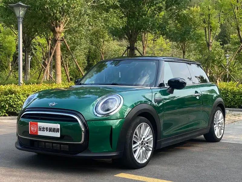 MINI 2022 1.5T COOPER Artist — миниатюра 1