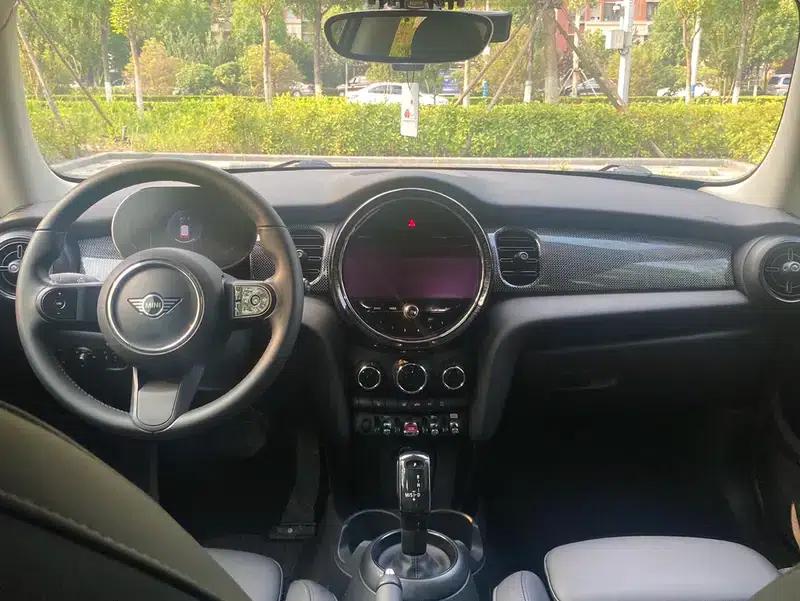 MINI 2022 1.5T COOPER Artist — миниатюра 8
