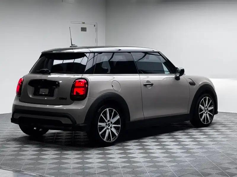 MINI 2023 1.5T COOPER Artist — миниатюра 6