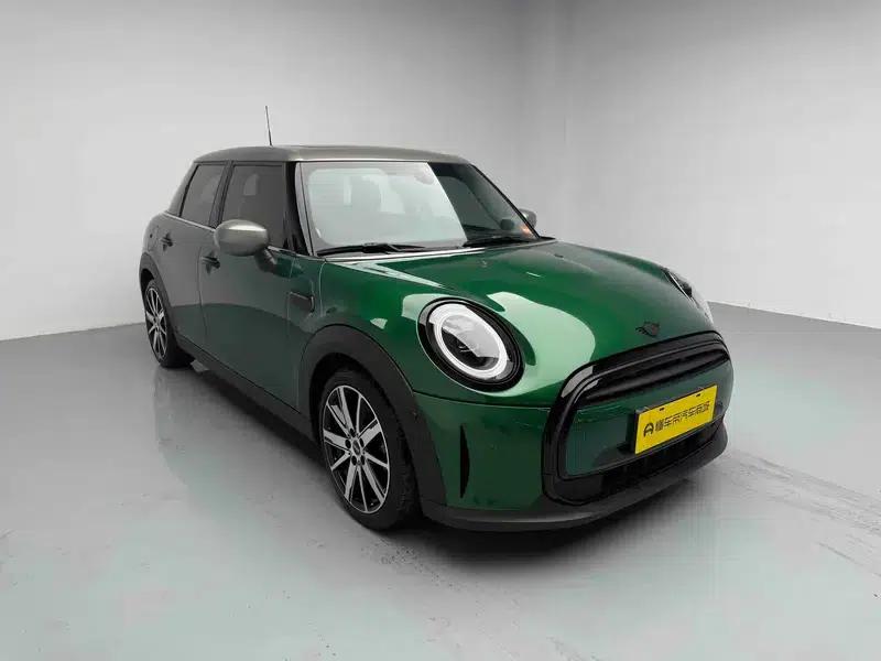 MINI 2023 1.5T COOPER Artist 5-Door Edition — миниатюра 3