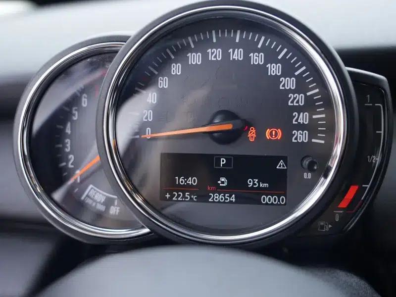 2020 MINI 1.5T ONE 5-Door Edition — миниатюра 15