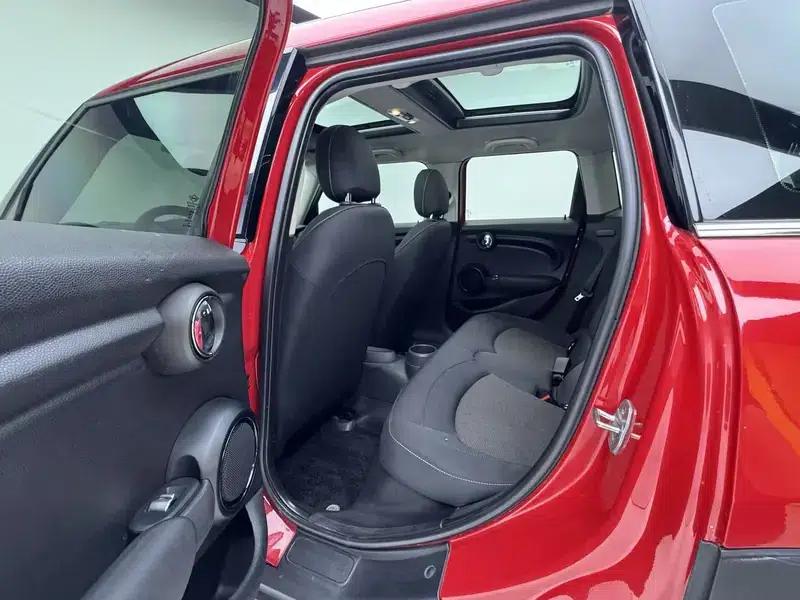 2020 MINI 1.5T ONE 5-Door Edition — миниатюра 18