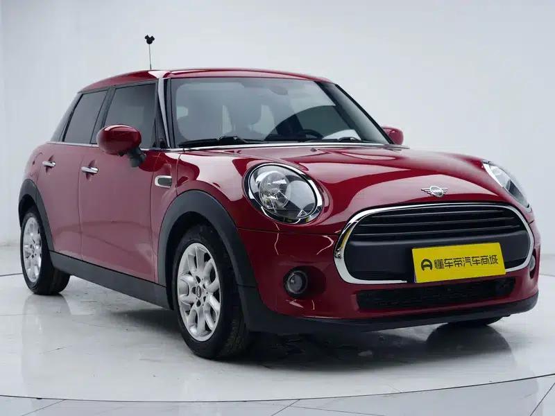 2020 MINI 1.5T ONE 5-Door Edition — миниатюра 3