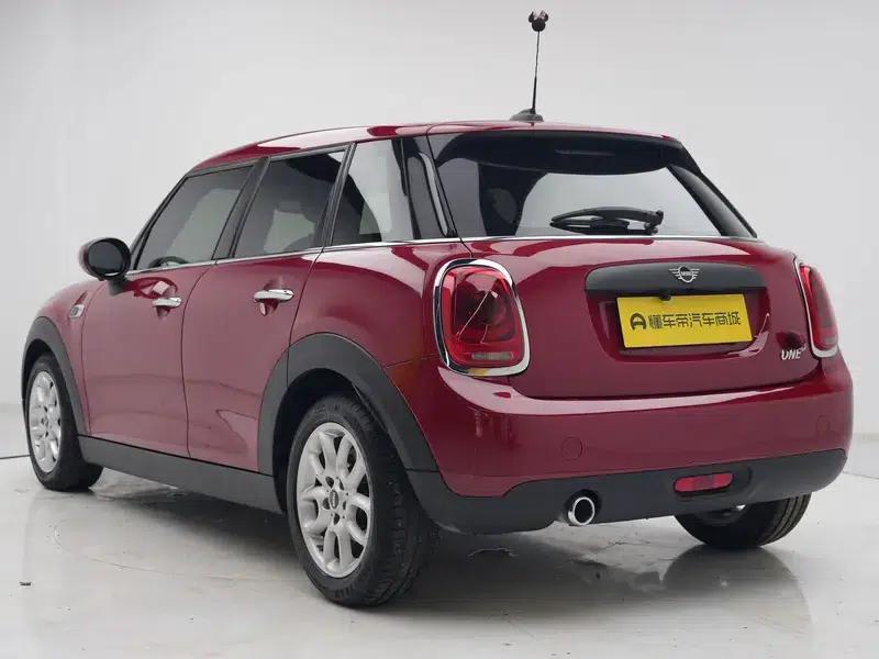 2020 MINI 1.5T ONE 5-Door Edition — миниатюра 5