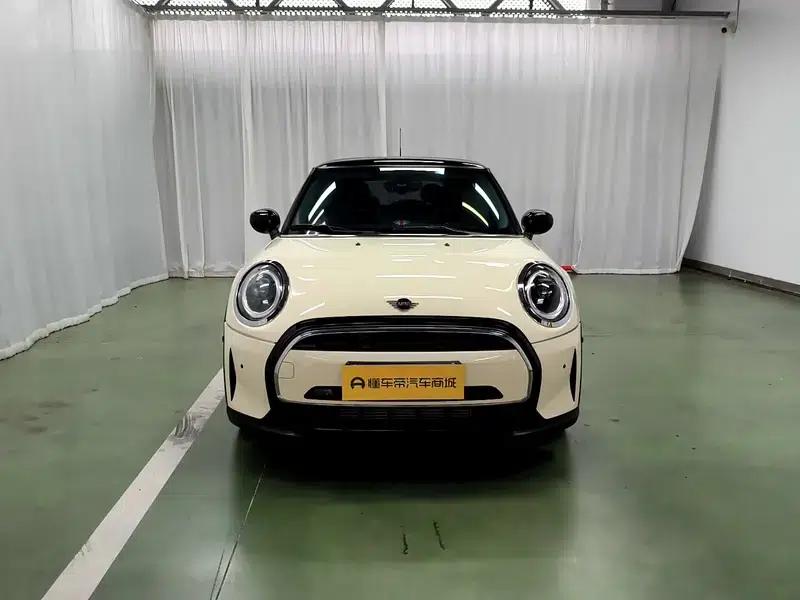 MINI 2022 1.5T COOPER Classic — миниатюра 2