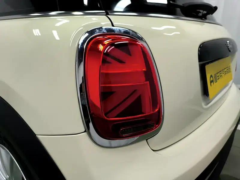 MINI 2022 1.5T COOPER Classic — миниатюра 13