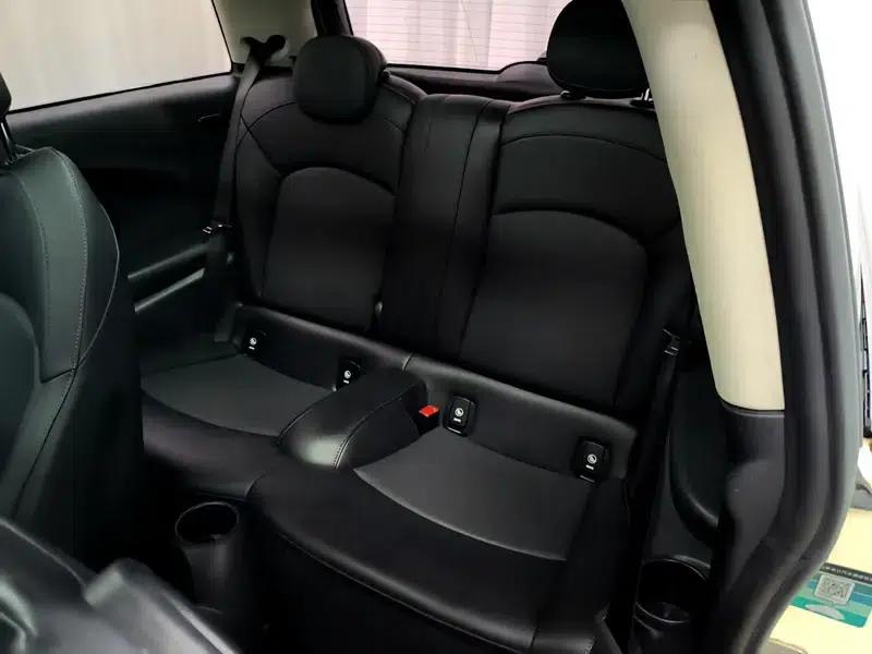 MINI 2022 1.5T COOPER Classic — миниатюра 18