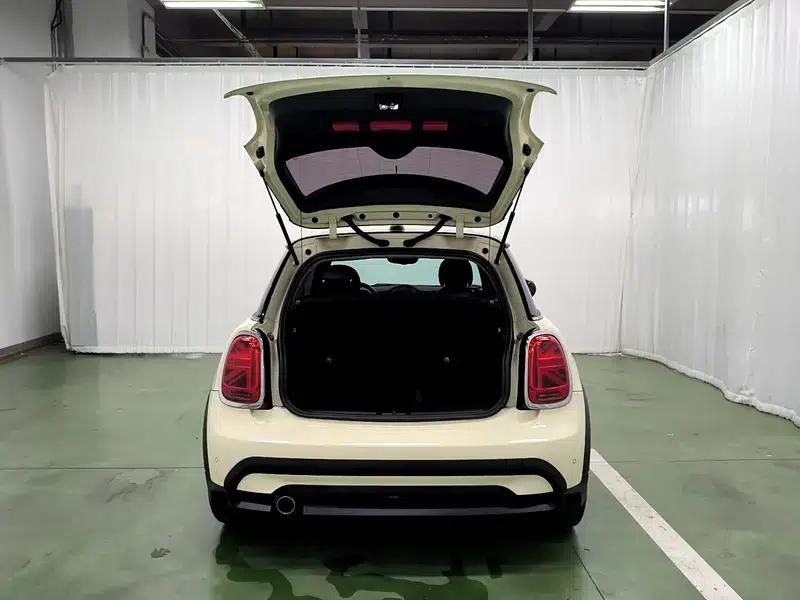 MINI 2022 1.5T COOPER Classic — миниатюра 20