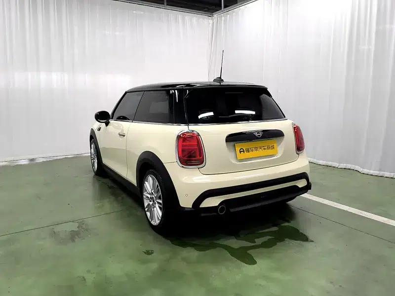 MINI 2022 1.5T COOPER Classic — миниатюра 5