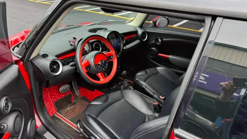 2011 MINI 1.6L ONE — миниатюра 8