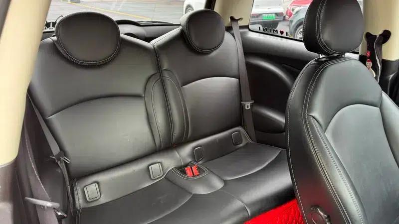 2011 MINI 1.6L ONE — миниатюра 9