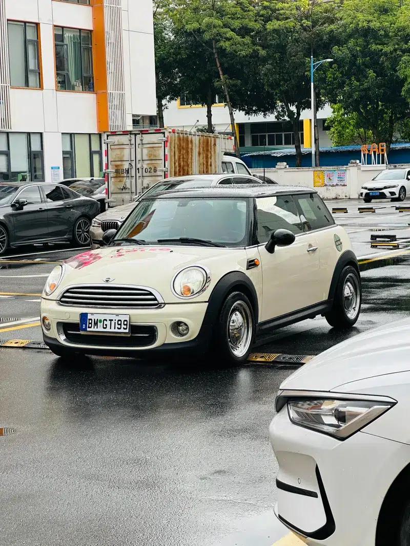 MINI 2012 1.6L COOPER Baker Street — миниатюра 10