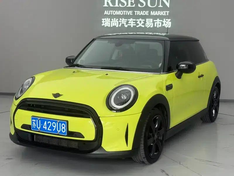 MINI 2023 1.5T COOPER Artist — миниатюра 1
