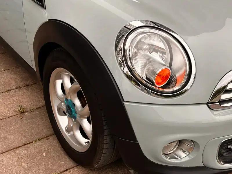 2011 MINI 1.6L COOPER Fun — миниатюра 13