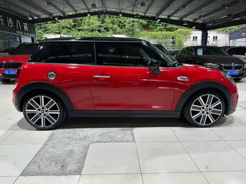 MINI 2021 2.0T COOPER S Artist — миниатюра 8