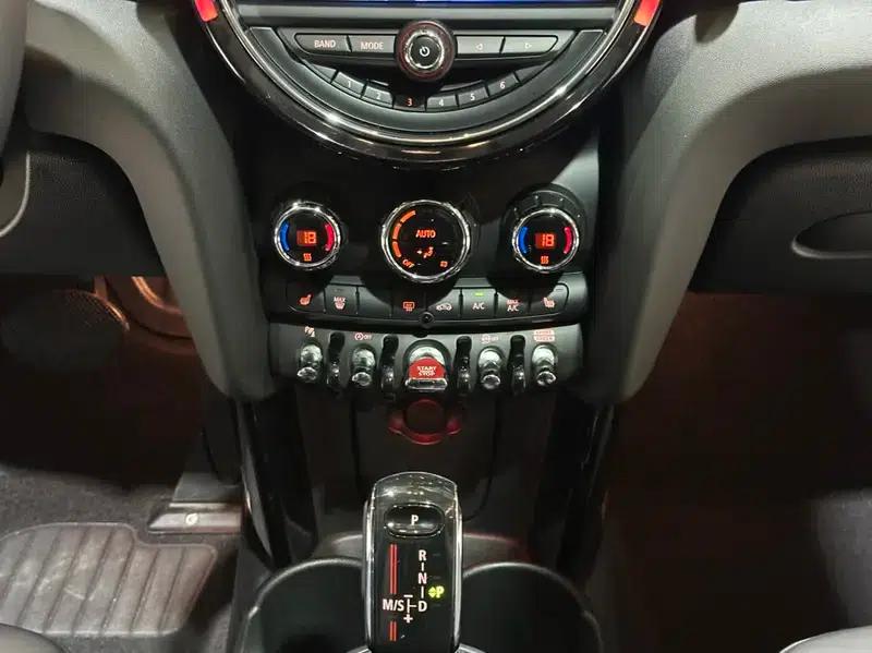 MINI 2021 2.0T COOPER S Artist — миниатюра 9