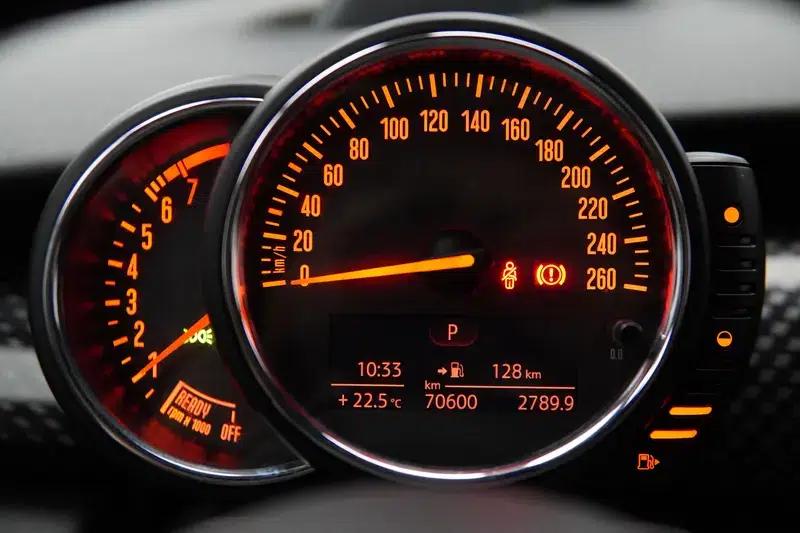 2016 MINI 2.0T COOPER S Performance 5-Door — миниатюра 15