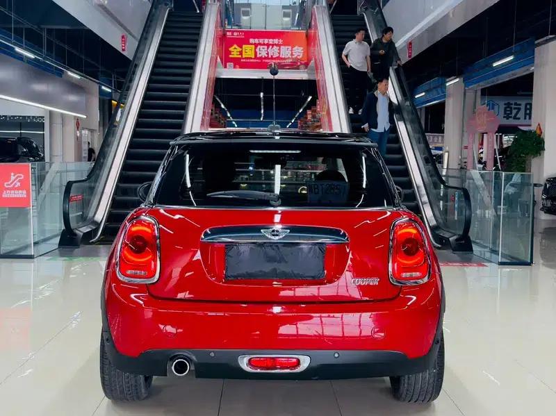 2016 MINI 1.5T COOPER Avant-garde — миниатюра 4