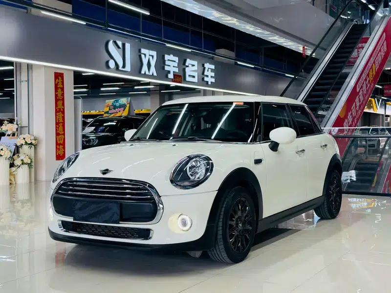 MINI 2021 1.5T ONE PLUS 5-Door Version — миниатюра 1