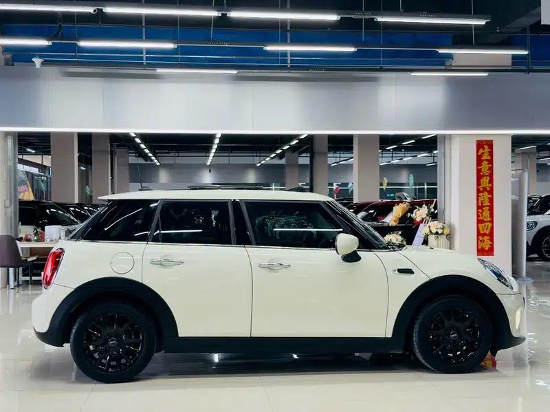 MINI 2021 1.5T ONE PLUS 5-Door Version — миниатюра 5
