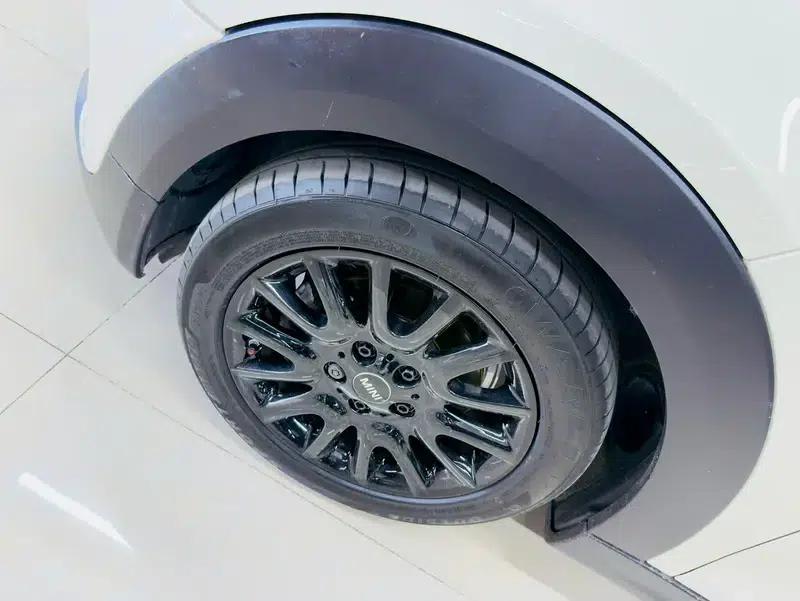 MINI 2021 1.5T ONE PLUS 5-Door Version — миниатюра 9