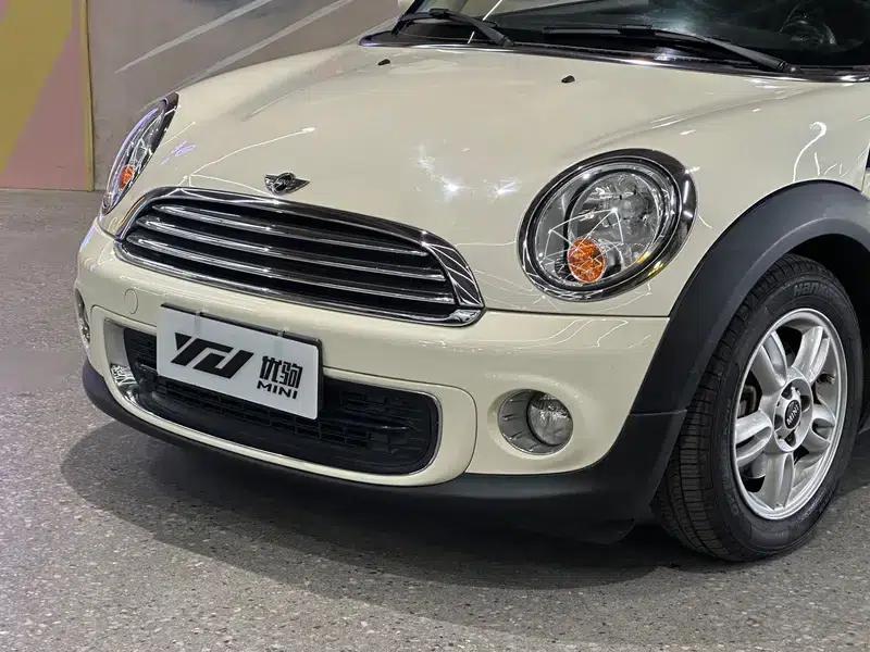 2011 MINI 1.6L ONE — миниатюра 8