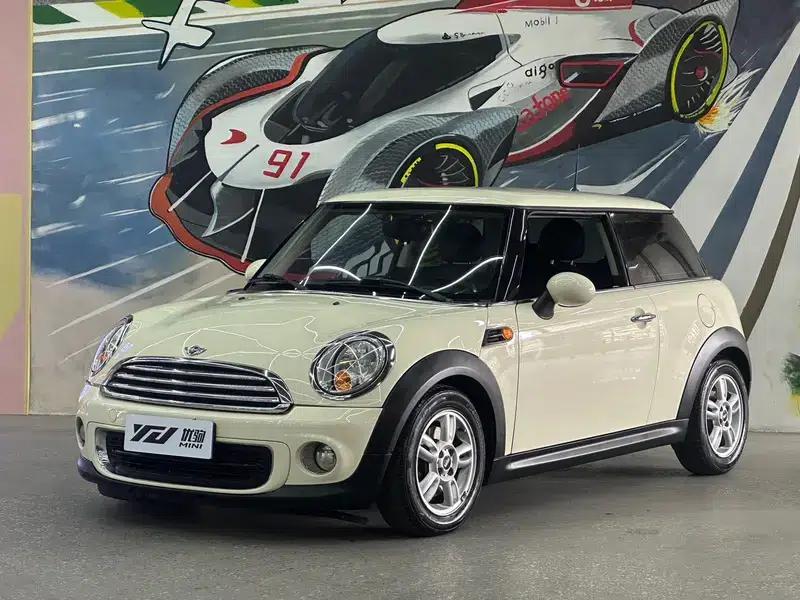 2011 MINI 1.6L ONE — миниатюра 1