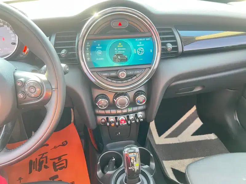 2018 MINI 1.5T COOPER Classic — миниатюра 9