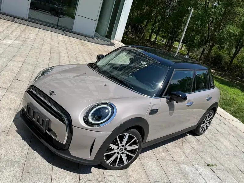 MINI 2023 1.5T COOPER Artist 5-Door Edition — миниатюра 1