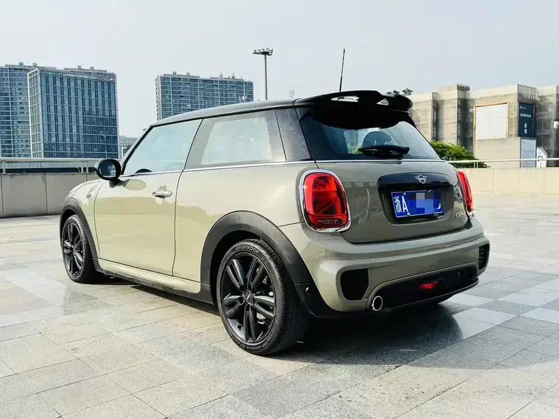 MINI 2018 1.5T COOPER Artist — миниатюра 4