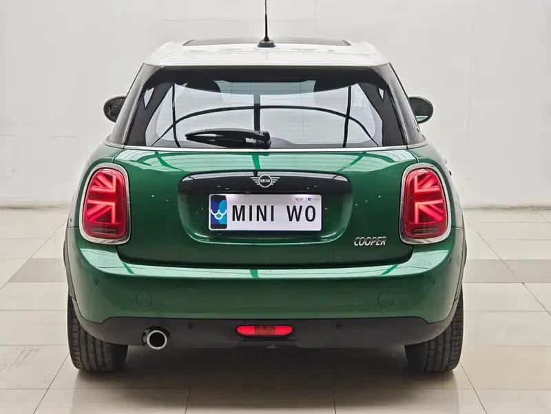 MINI 2020 1.5T COOPER Artist 5-Door Edition — миниатюра 5