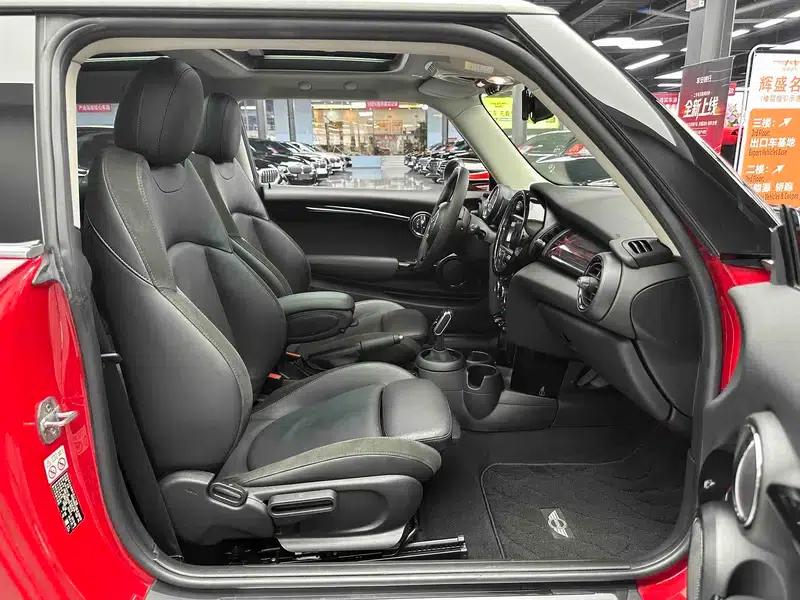 MINI 2019 1.5T COOPER Artist — миниатюра 9