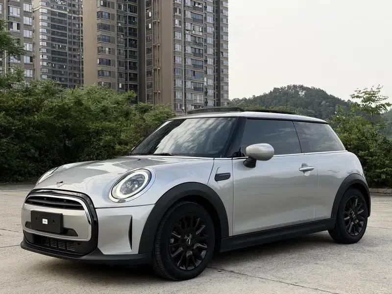 2023 MINI 1.5T ONE — миниатюра 1