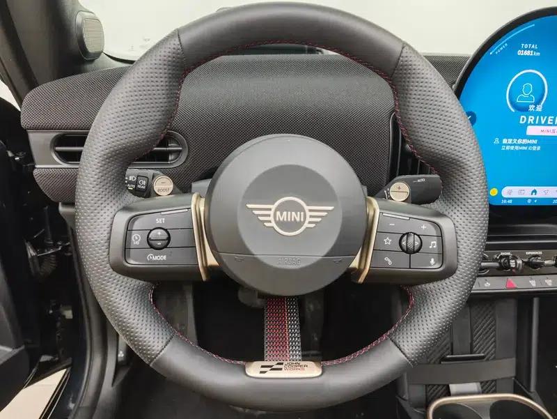 MINI 2025 2.0T COOPER S CABRIO Racer — миниатюра 15