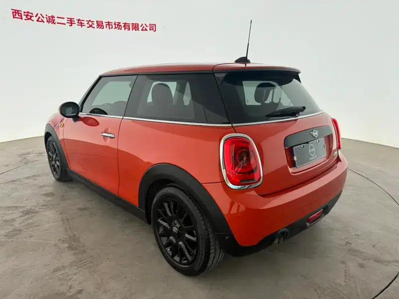 2018 MINI 1.5T ONE PLUS — миниатюра 4