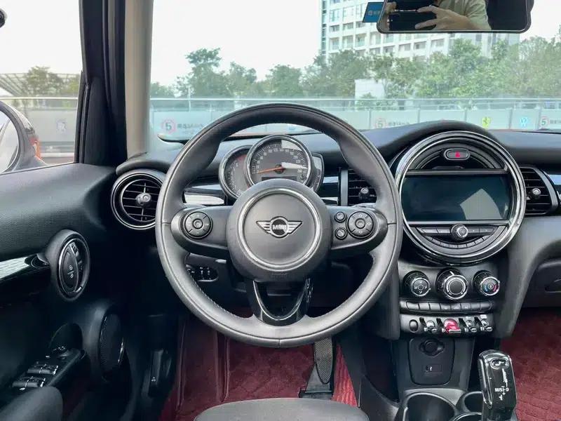 MINI 2019 1.5T COOPER 60th Anniversary Edition (5-door version) — миниатюра 19