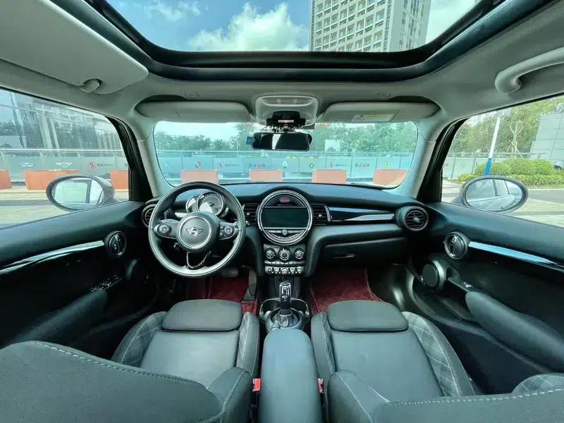 MINI 2019 1.5T COOPER 60th Anniversary Edition (5-door version) — миниатюра 21