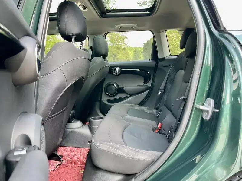 MINI 2019 1.5T COOPER 60th Anniversary Edition (5-door version) — миниатюра 23