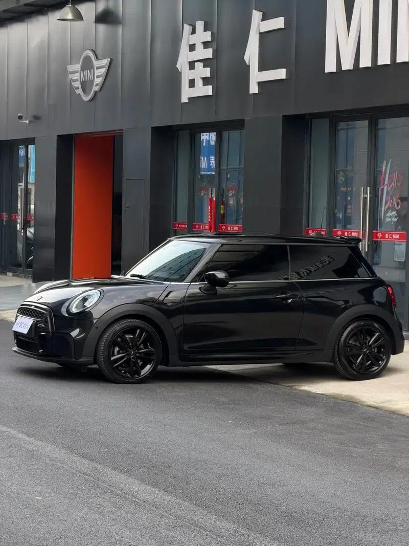 MINI 2022 1.5T COOPER Black Label Special Edition — миниатюра 3