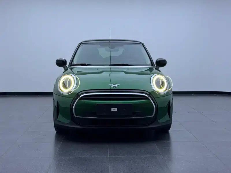 MINI 2022 1.5T COOPER Classic — миниатюра 2