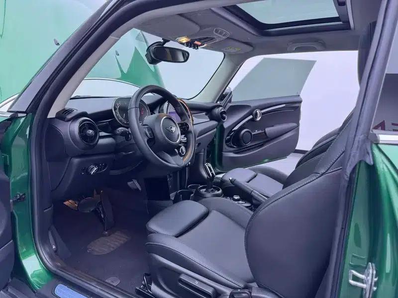 MINI 2022 1.5T COOPER Classic — миниатюра 12