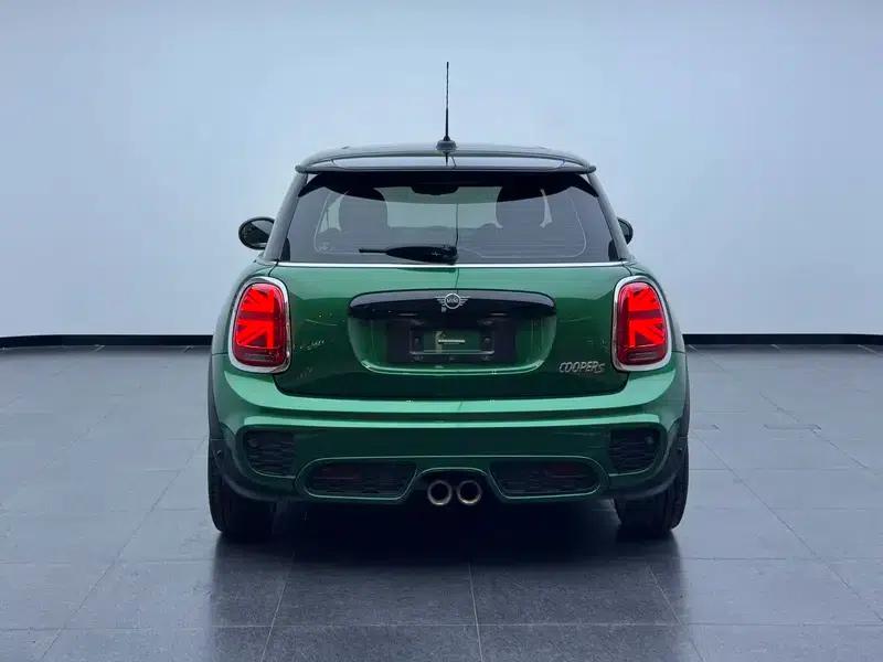 MINI 2022 1.5T COOPER Classic — миниатюра 4