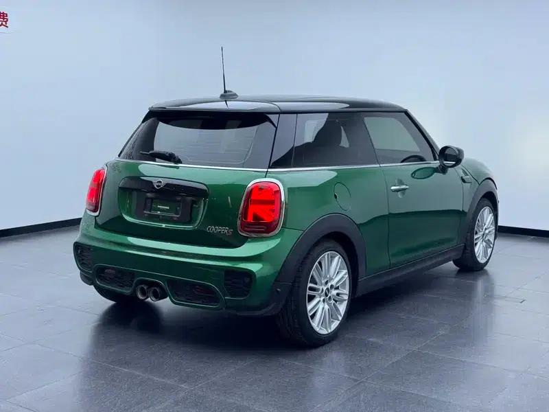 MINI 2022 1.5T COOPER Classic — миниатюра 5