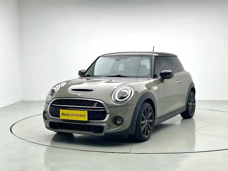 MINI 2019 2.0T COOPER S Classic — миниатюра 1