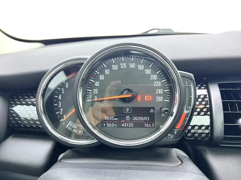 MINI 2019 2.0T COOPER S Classic — миниатюра 15