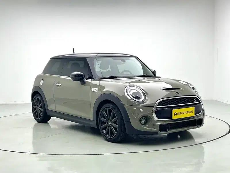 MINI 2019 2.0T COOPER S Classic — миниатюра 3