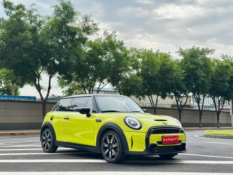 MINI 2023 Facelift 2.0T COOPER S Artist — миниатюра 3